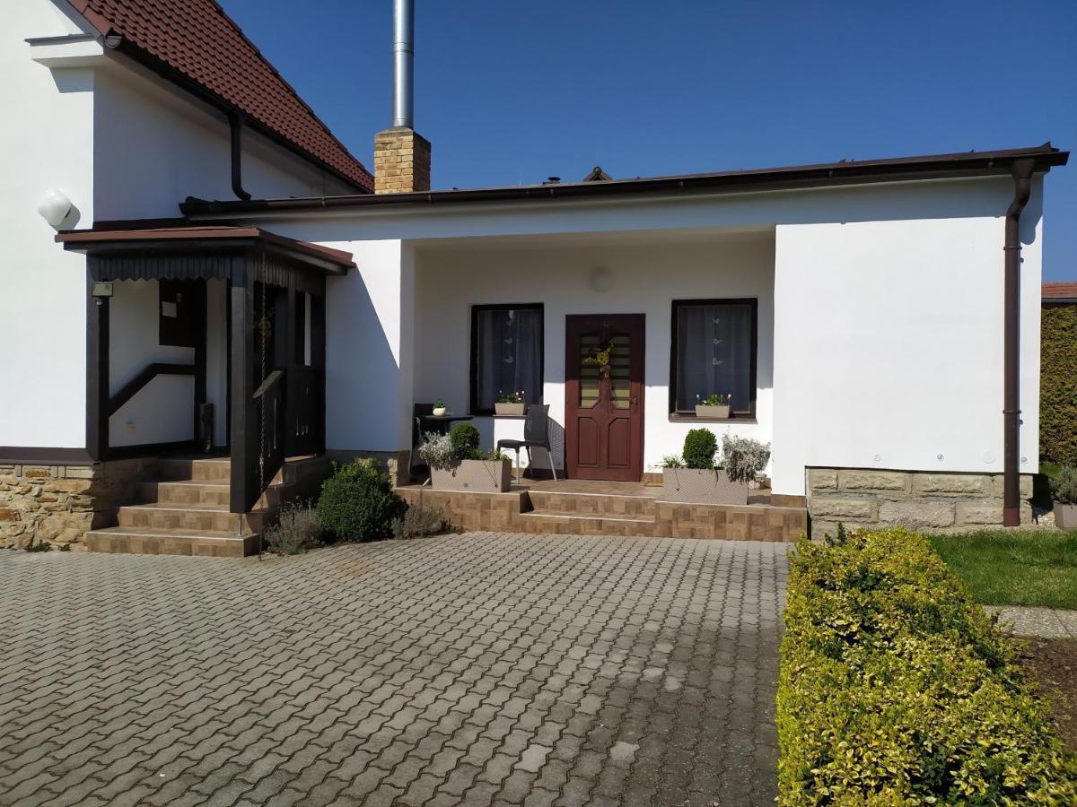 Penzion Burda Sepekov Exteriör bild